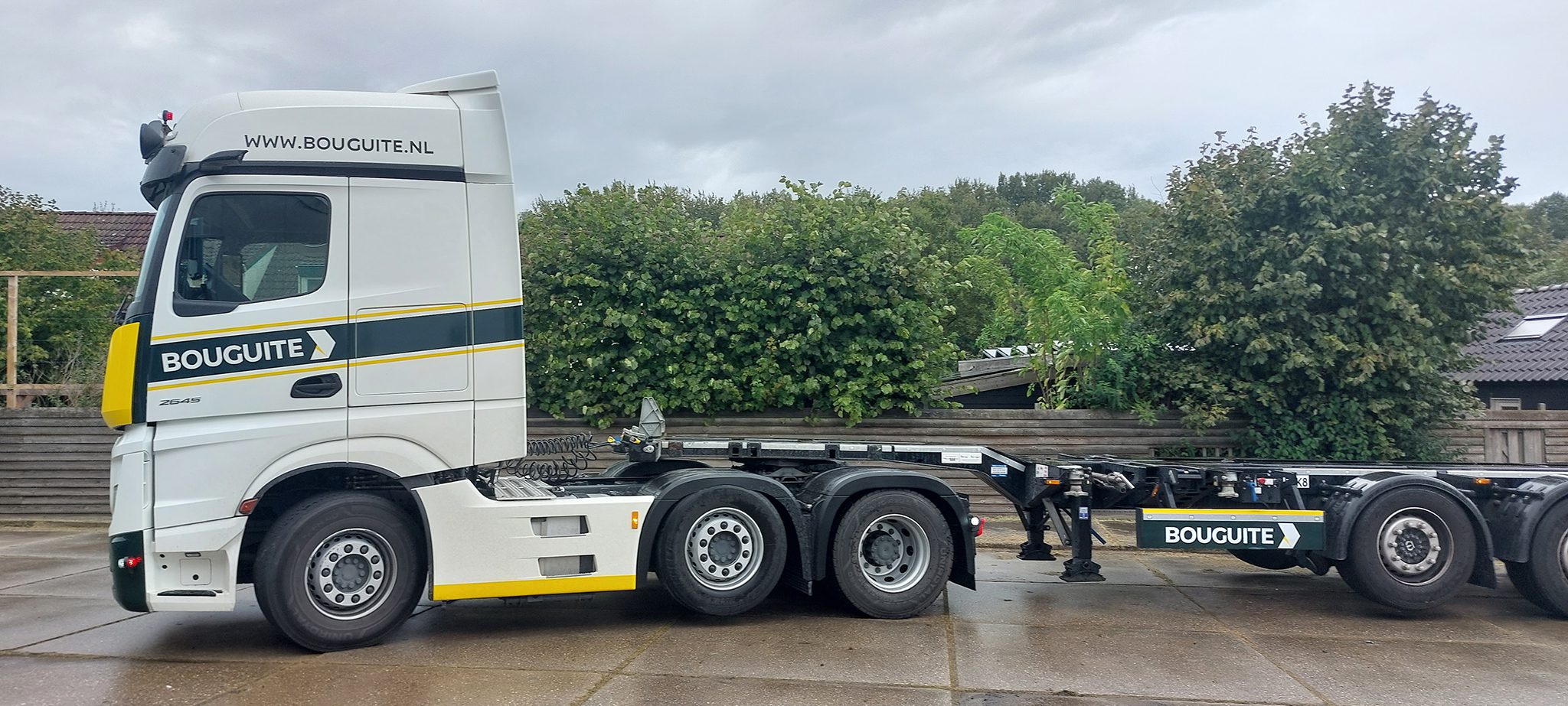 Bouguite Logistics - Truck en Chassis belettering