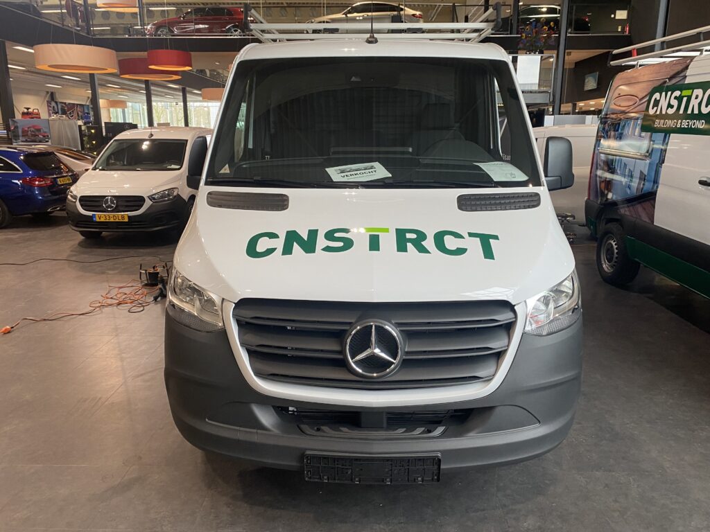 CNSTRCT - Mercedes Belettering | Trim-Line Zevenbergen