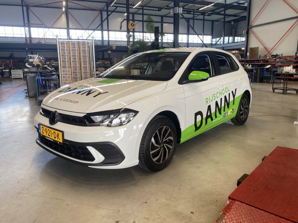 Rijschool Danny - Lesauto Belettering | Trim-Line Zevenbergen