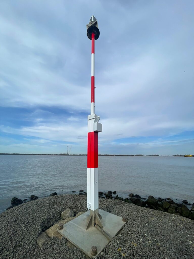 Haven Moerdijk - Rode reflecterende folie | Trim-Line Zevenbergen